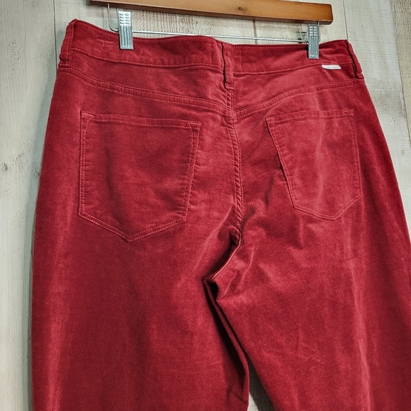 Dear John Rosa Flare Red Velvet Pants. Size 31 Waist - Picture 6 of 14